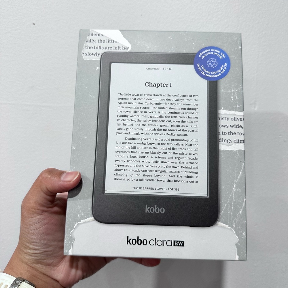 Brand New Sealed Kobo Clara BW